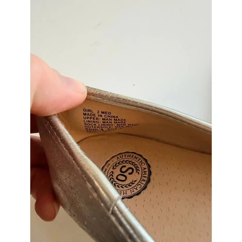 SO Silver Ballet Flats with Bow - Girls Size 2 - Stylish & Sweet
